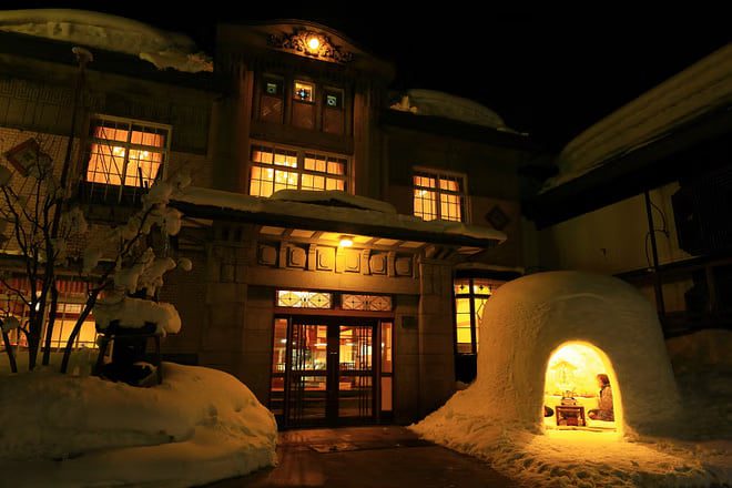 Yokote Private Vehicle Service with Restaurant Reservation