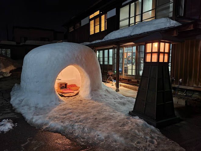 Yokote Private Vehicle Service with Restaurant Reservation